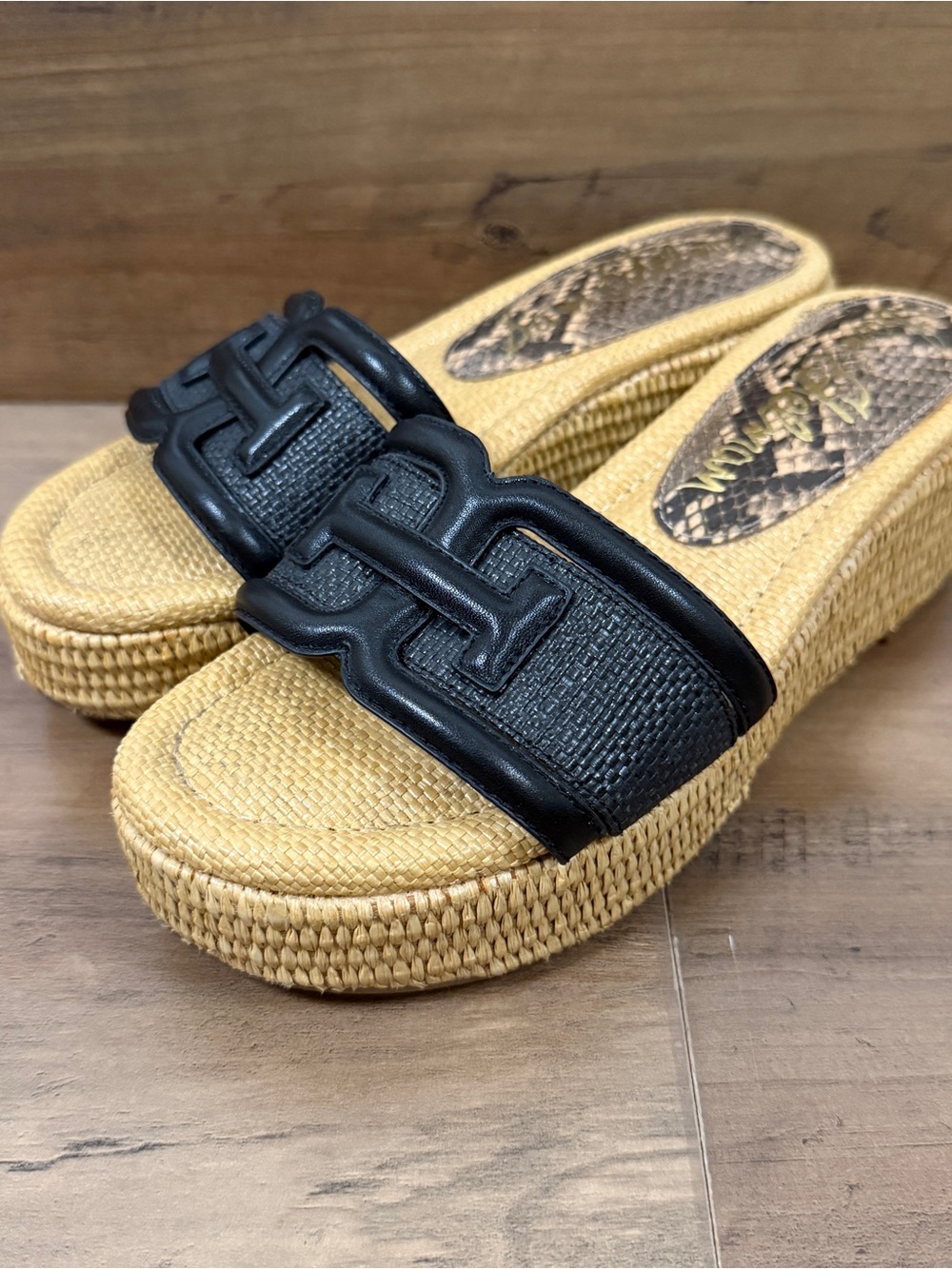 Sam Edelman Pauleena Sandals 6 black